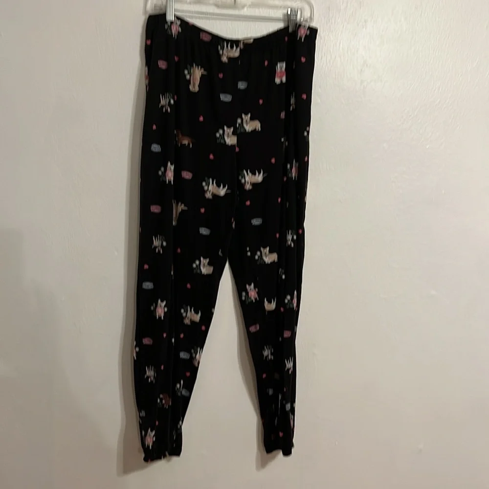 VTG Joyspun Size 2X Short Sleeve Black With All over Dogs Print PJ Set